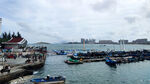 东山岛居住区看南门湾渔船