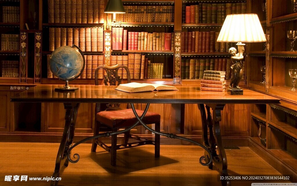 古董图书馆桌