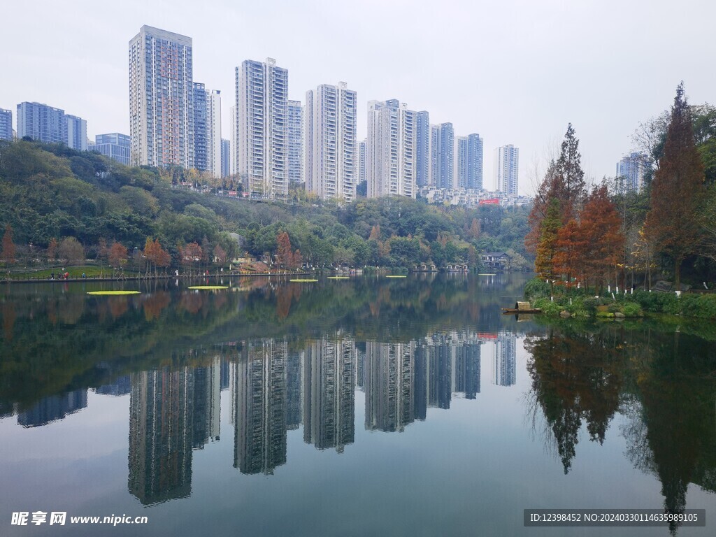 城市湖泊景观