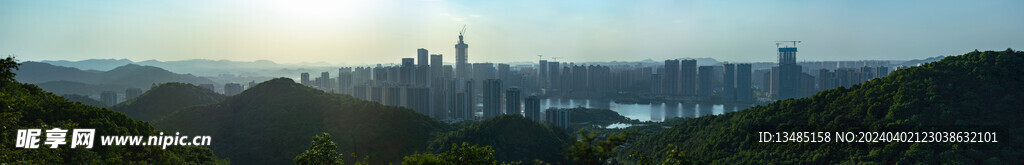 桃花岭 山顶 全景 梅溪湖