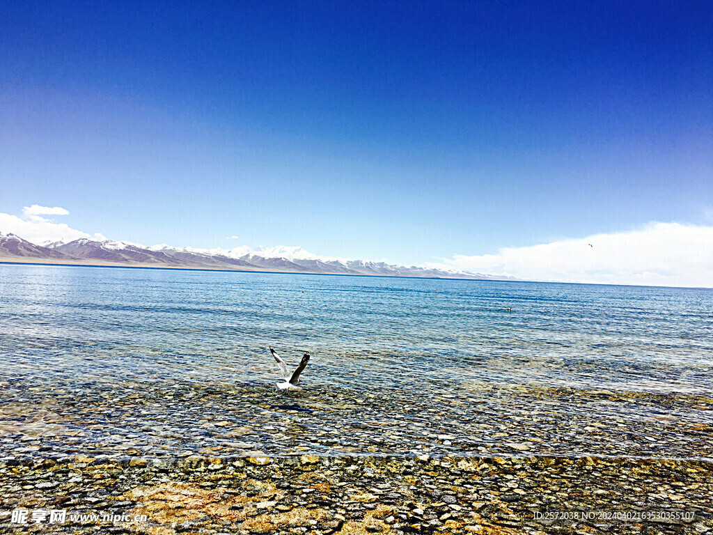 玛旁雍错湖