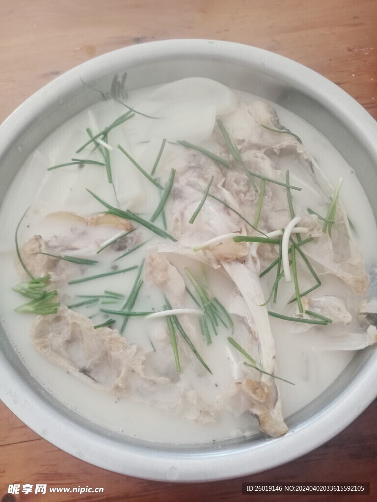 鱼头豆腐汤