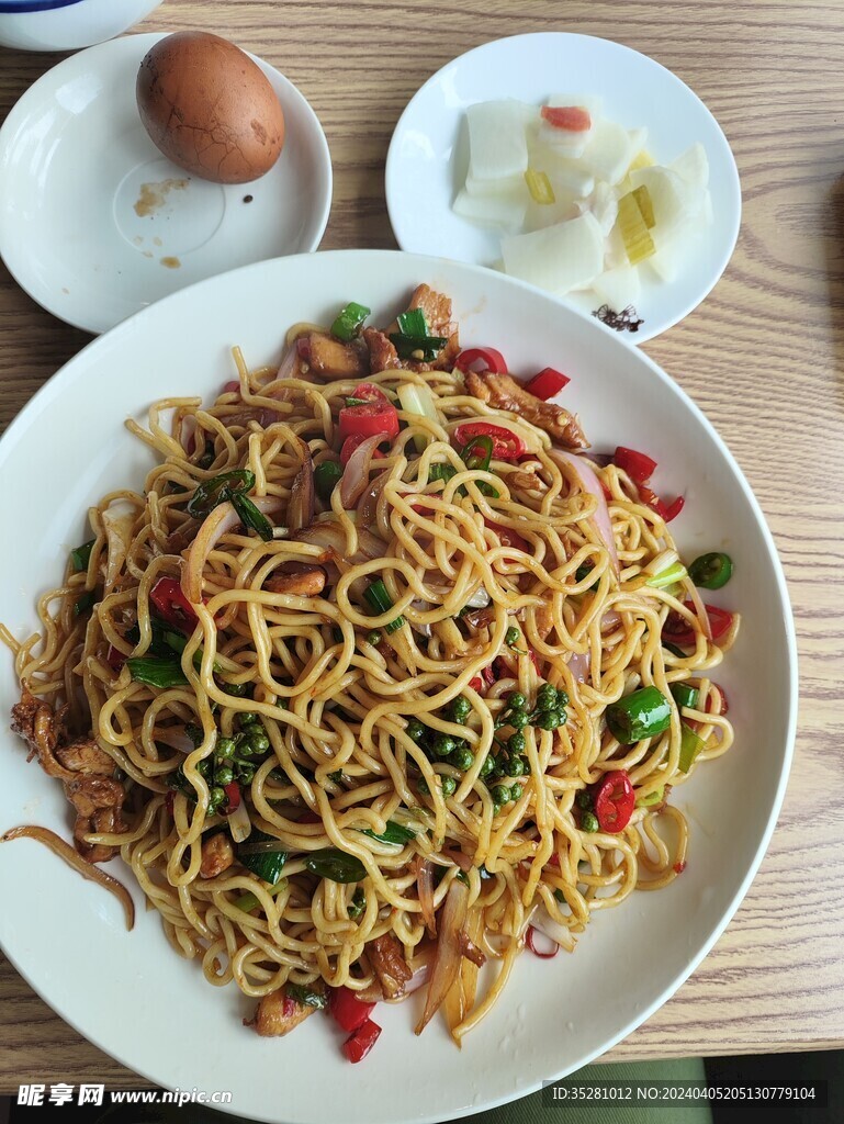 双椒鸡捞面