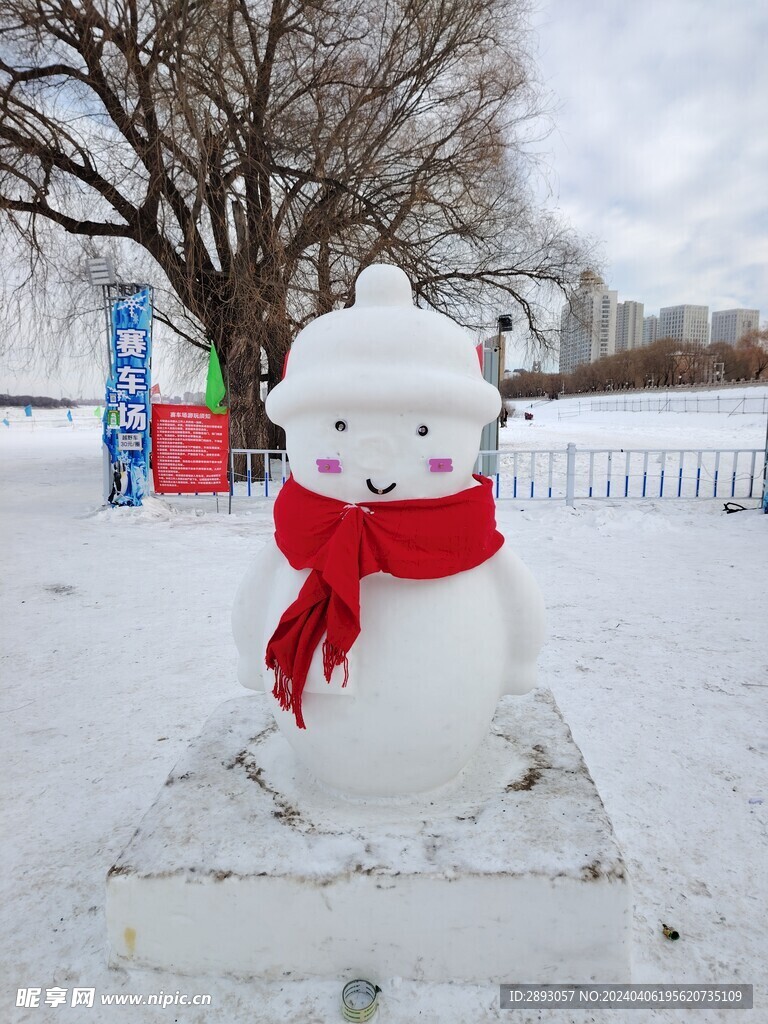 雪人图片