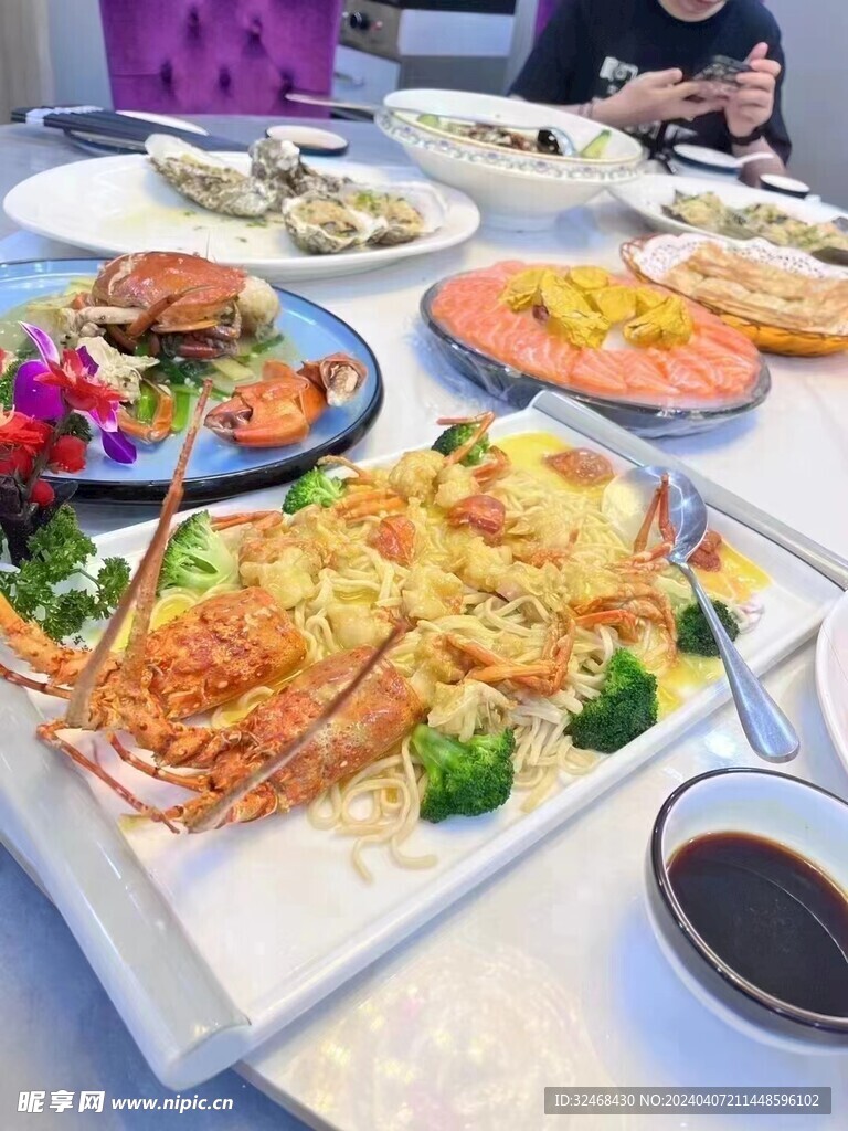 龙虾美食