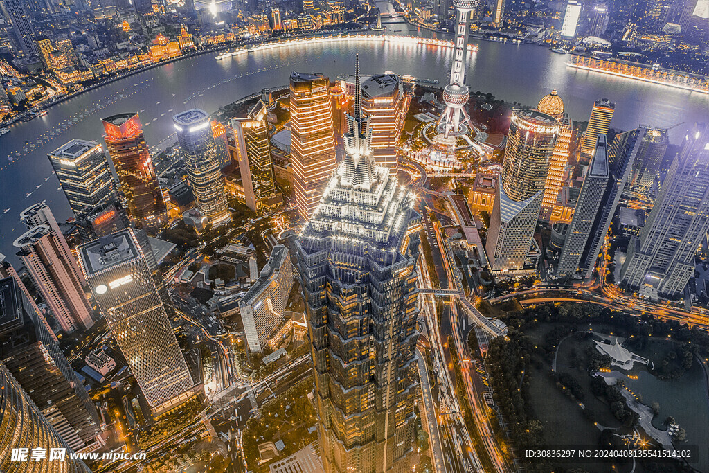 滨海城市夜景