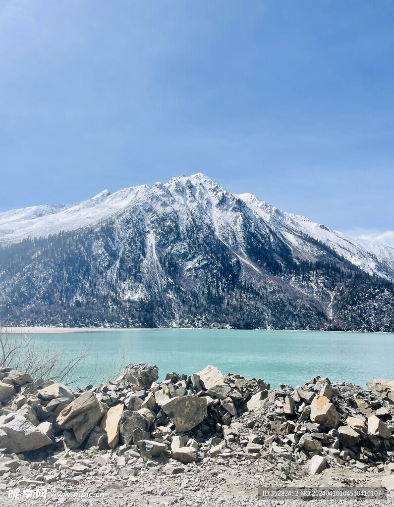 然乌湖风景