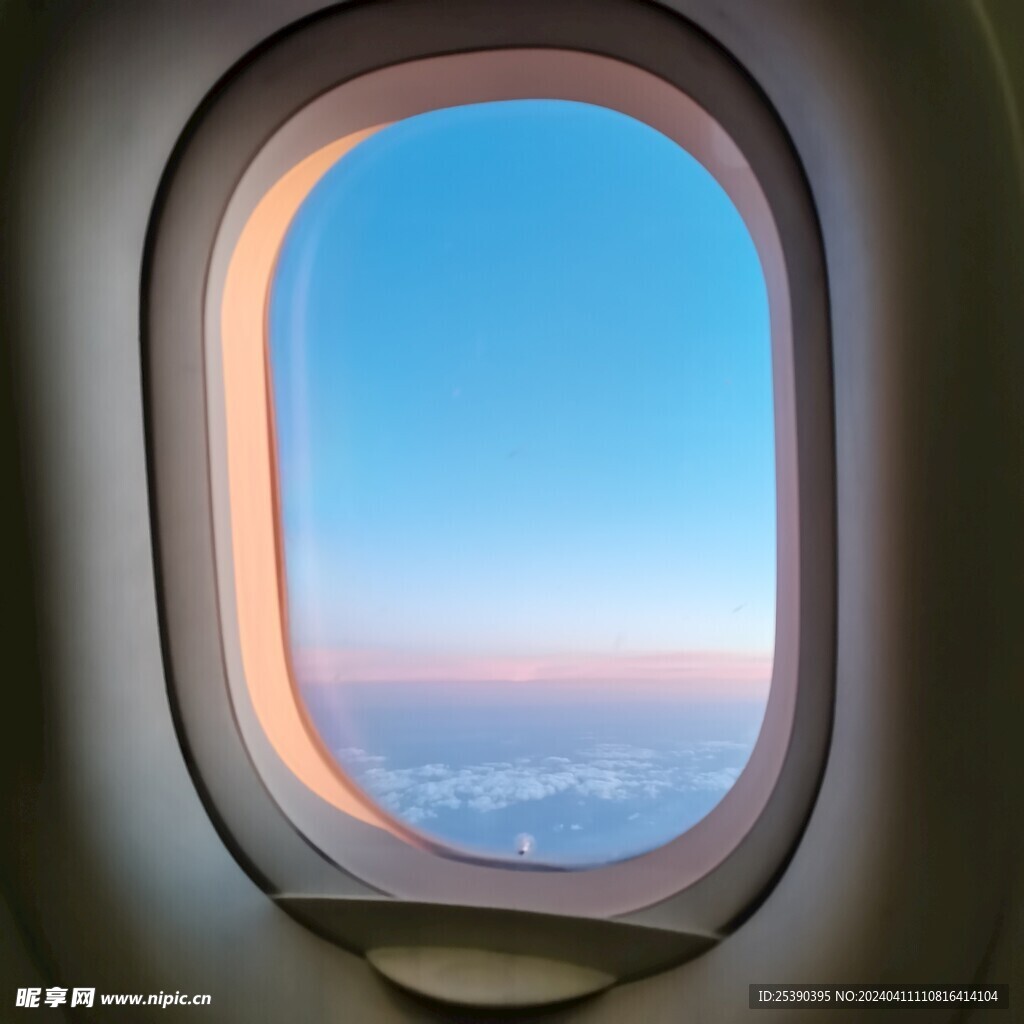 飞机窗外风景照片