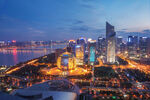 海滨城市夜景