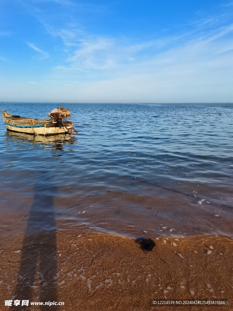 蓝天白云大海小船