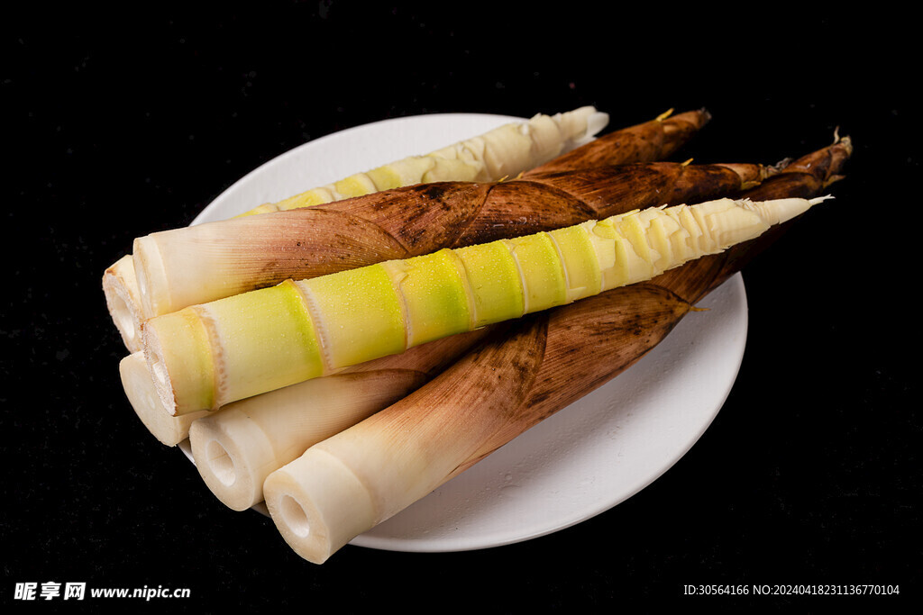 新鲜竹笋食材