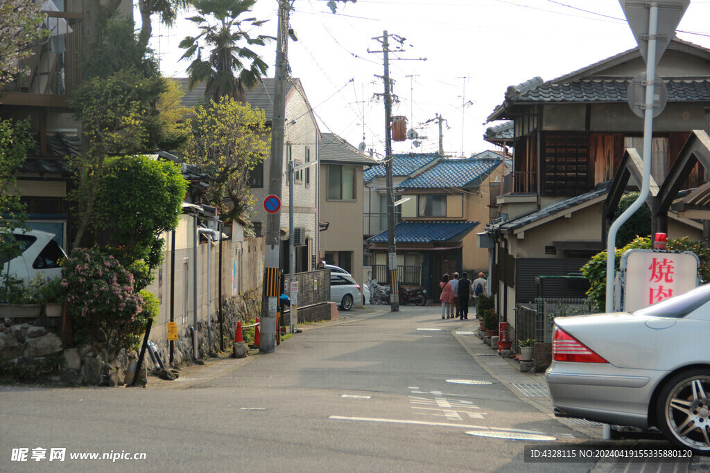 街道日景