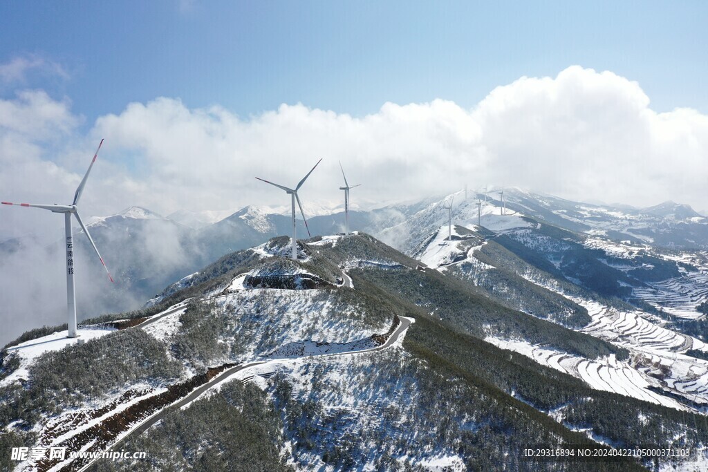 会泽大海草山雪景