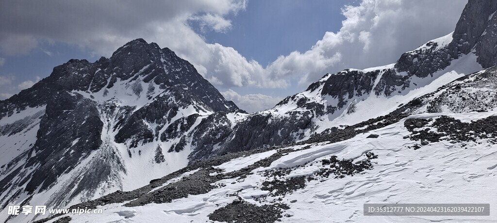 玉龙雪山