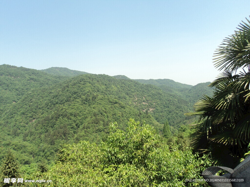 名山大山山脉 