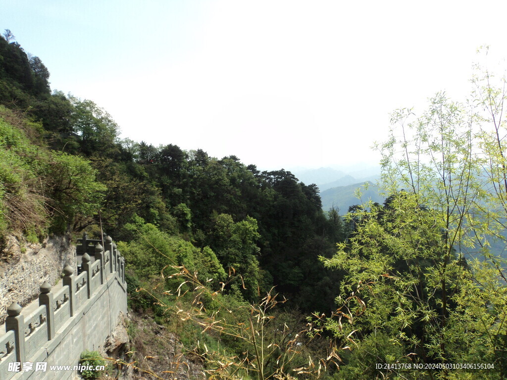 名山大山山脉 