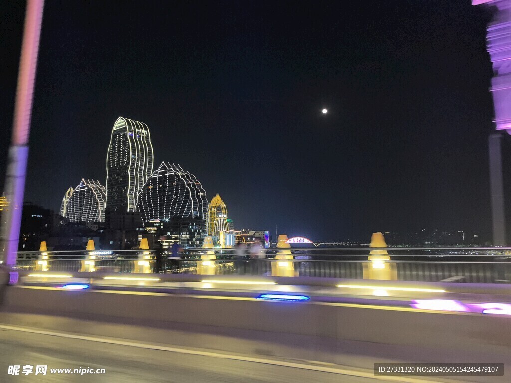 西双版纳夜景