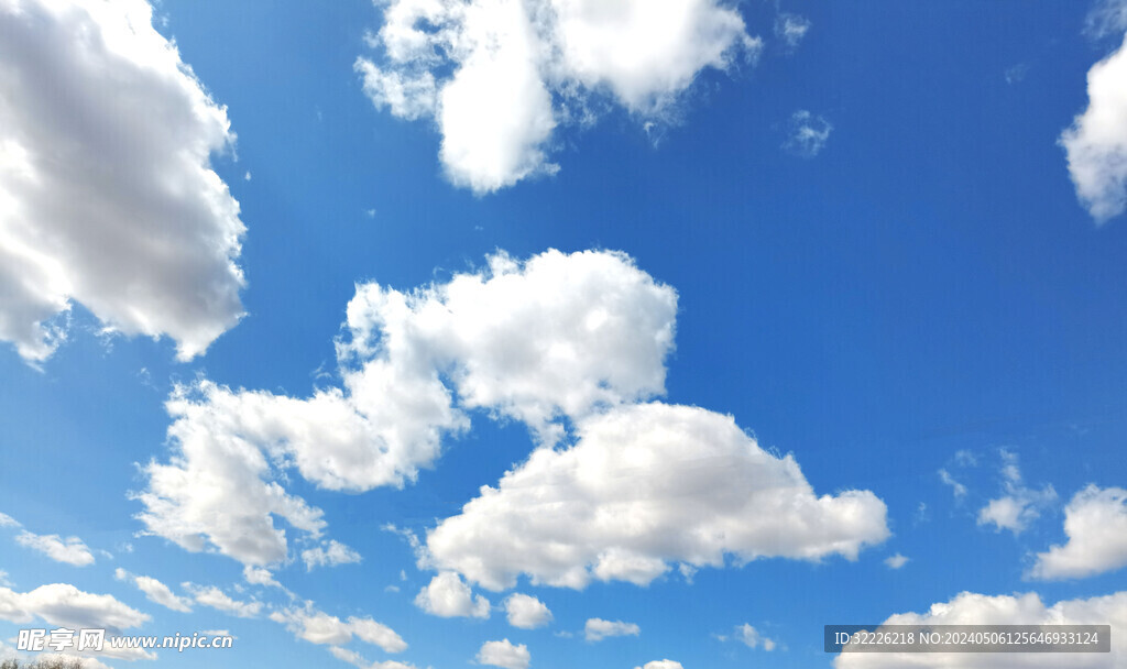 蓝天白云 