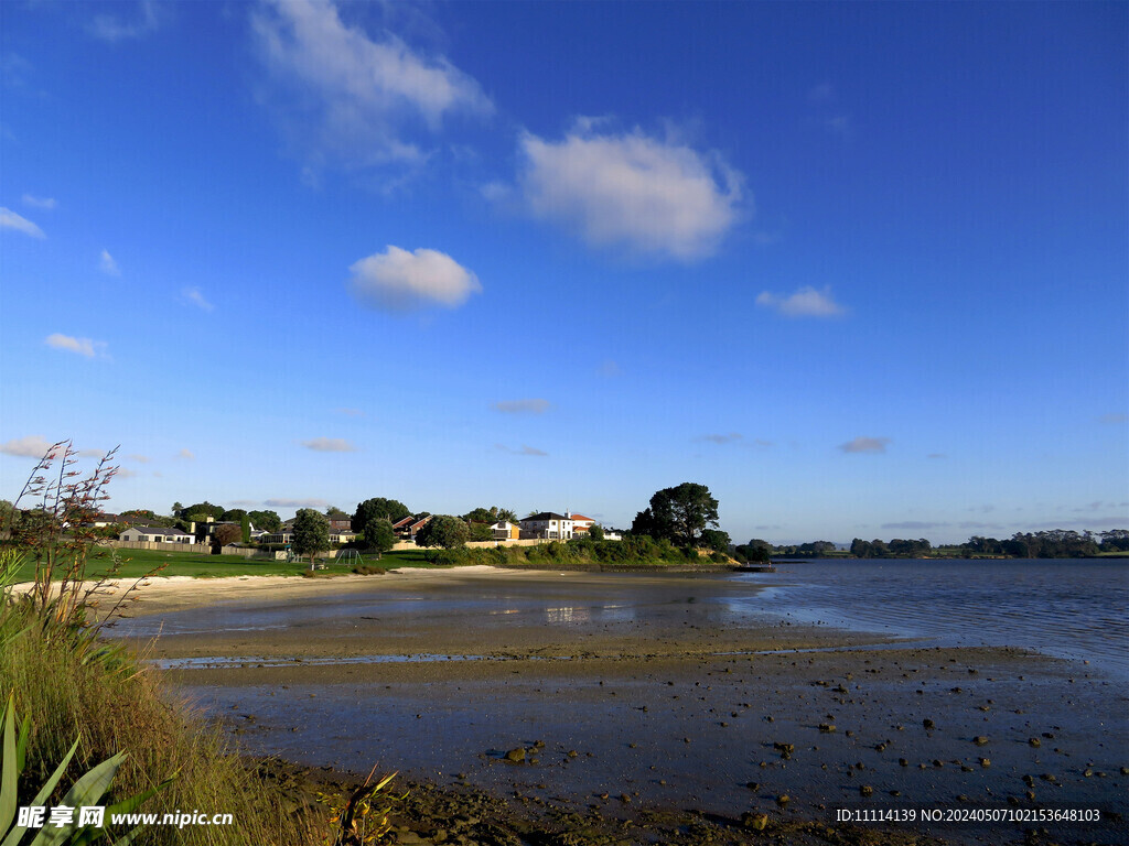 海滨小镇风景