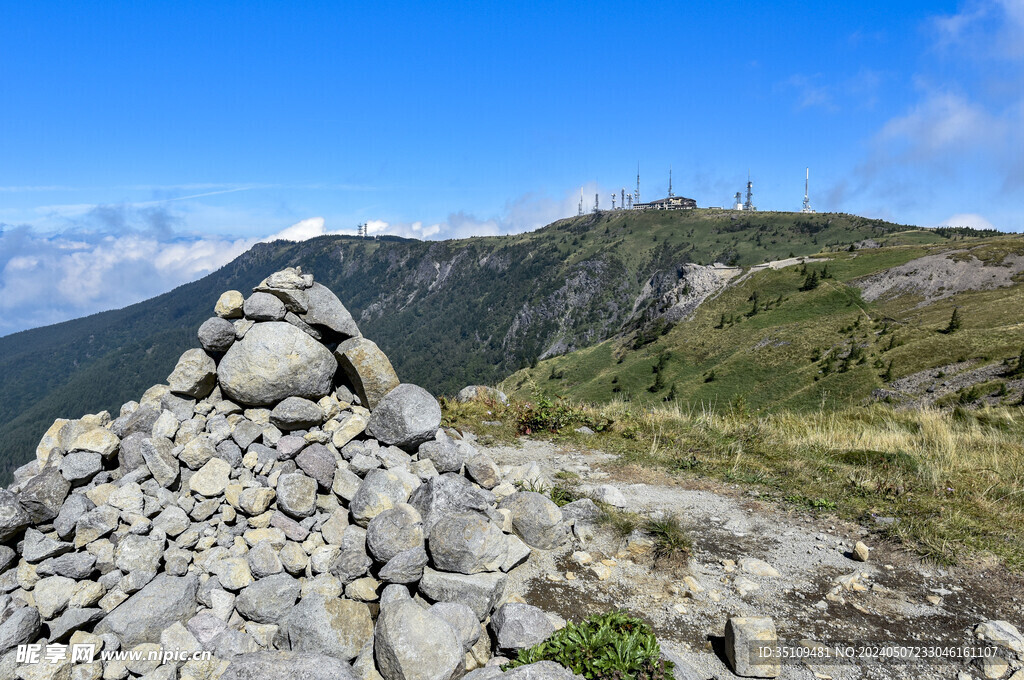 山顶风光