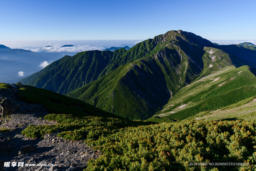 山顶风光