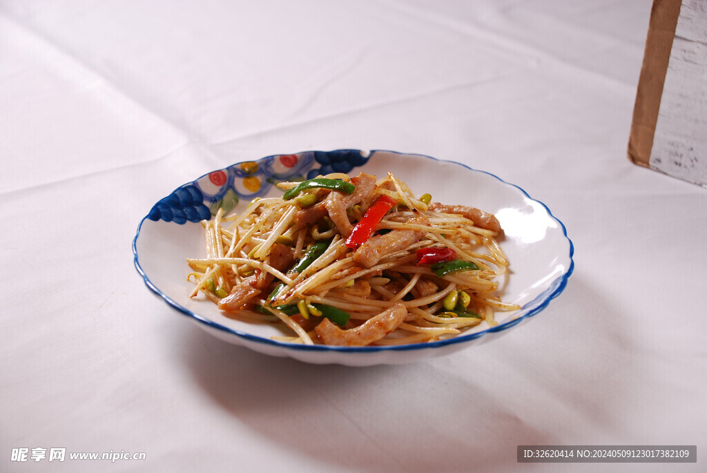 豆芽爆蒜香肉