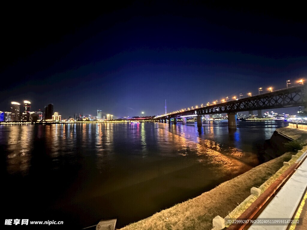 武汉长江大桥摄影照片夜景