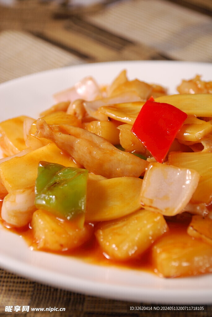 菠萝炒肉