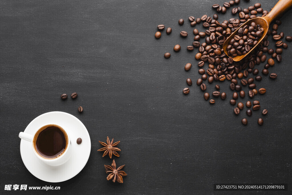 咖啡咖啡豆黑色背景