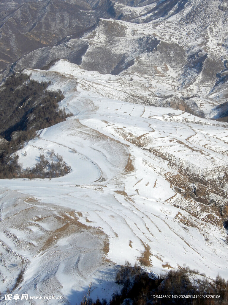 雪山