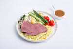 牛肉藜麦饭 
