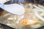 椰子煲鸡 
