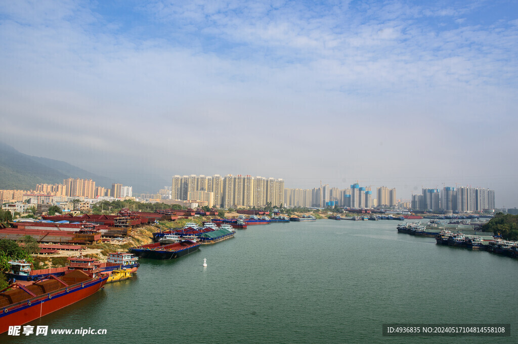 桂平江景