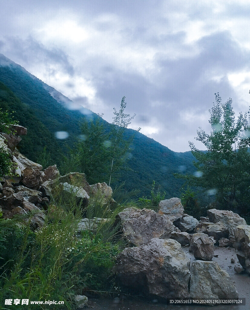 塌方落石泥石流