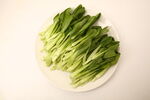 盘装鸡毛菜  