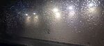 下雨天车窗外 