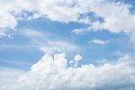 蔚蓝天空