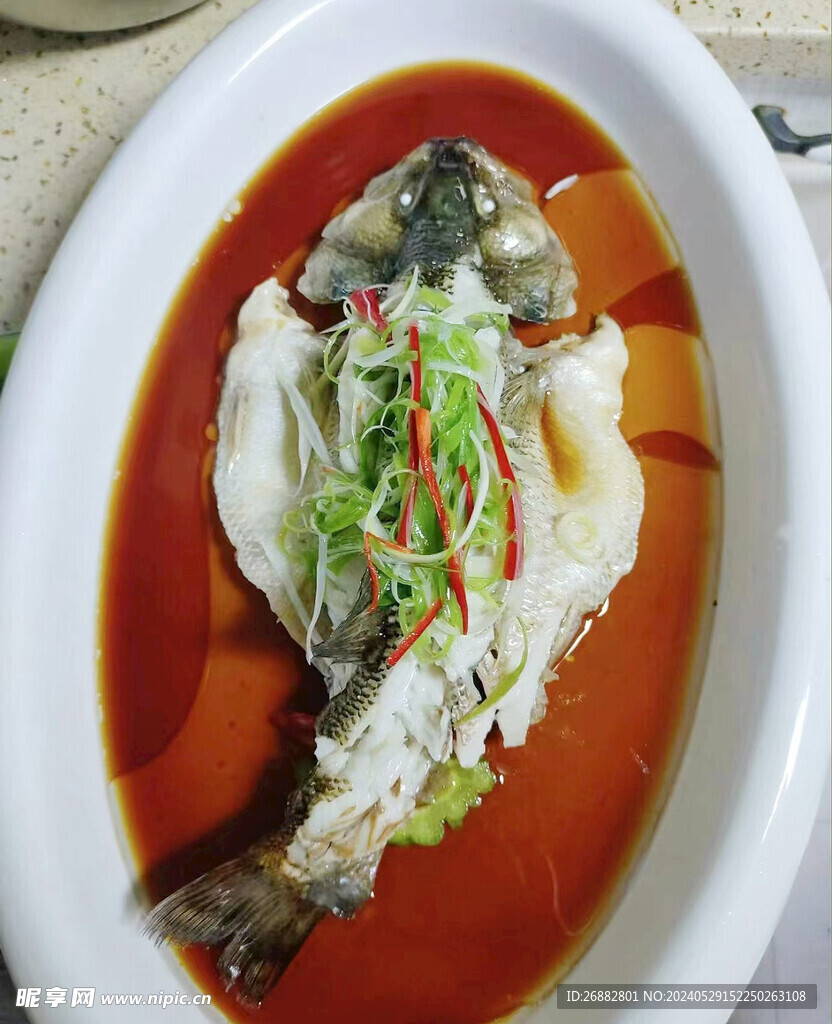 清蒸鲈鱼