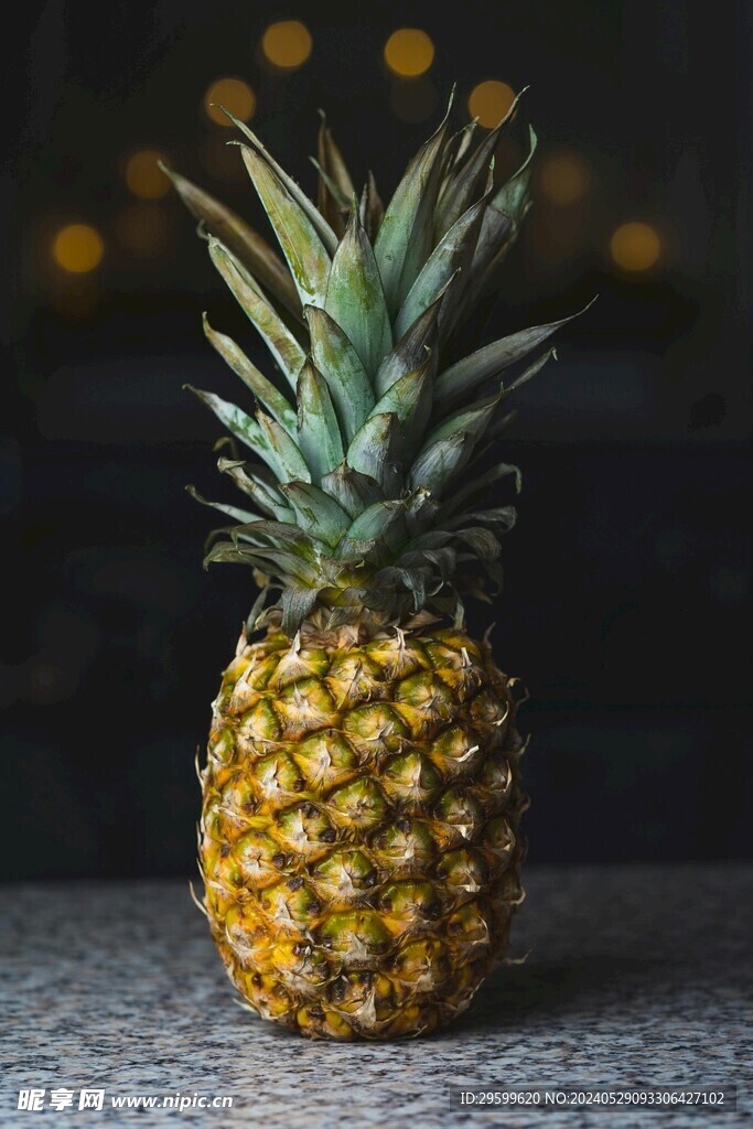 凤梨 