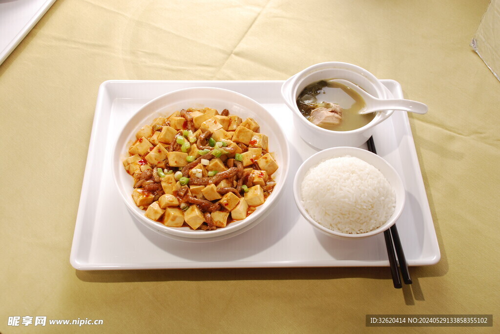 麻婆肉丝豆腐