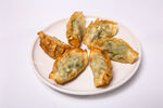 煎饺子
