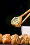 煎饺子