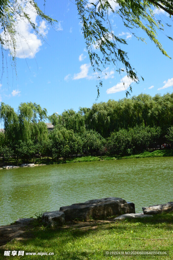 湖水风景  