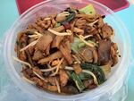 香肠鸡蛋炒河粉