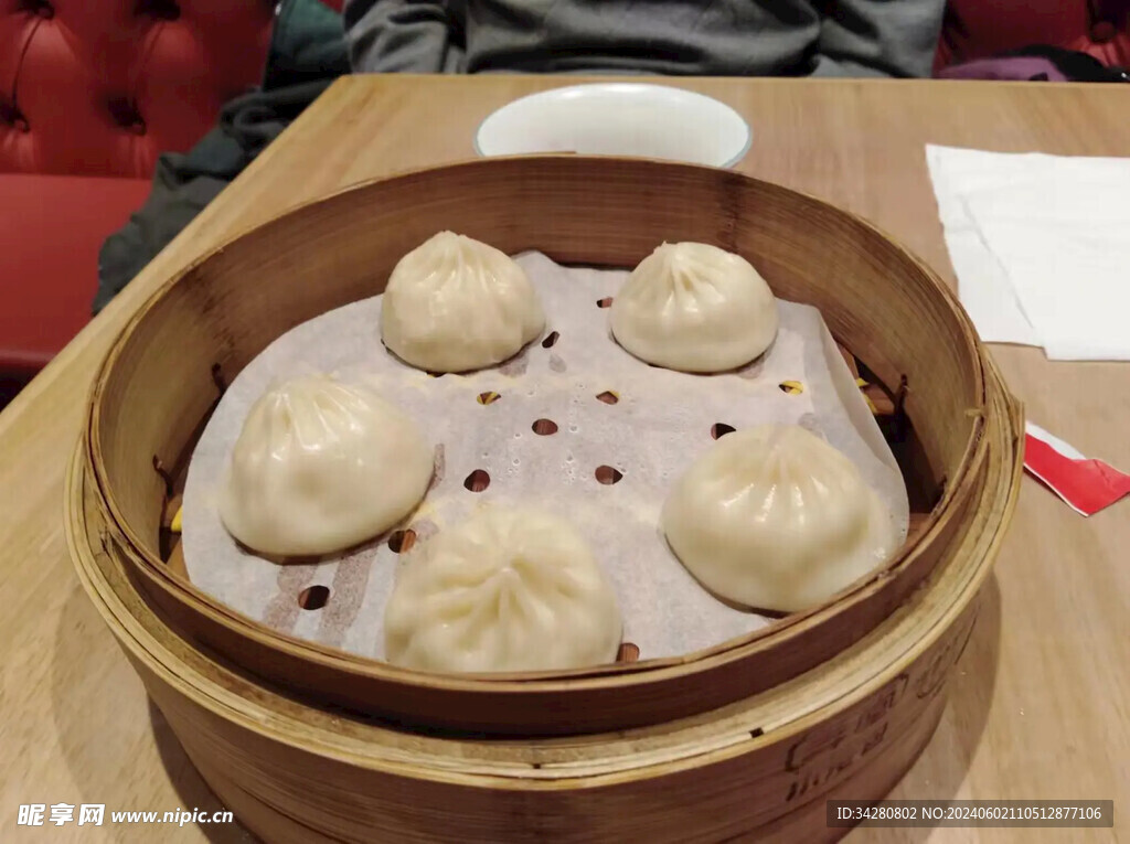 小笼包