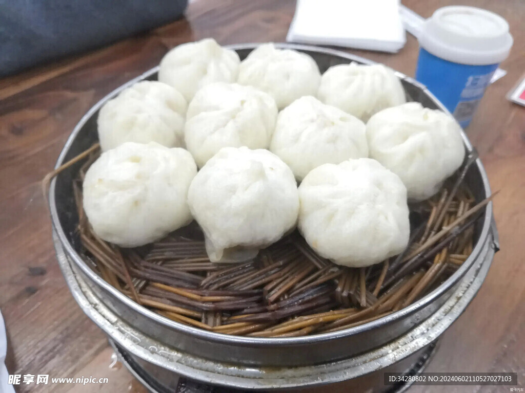 小笼包