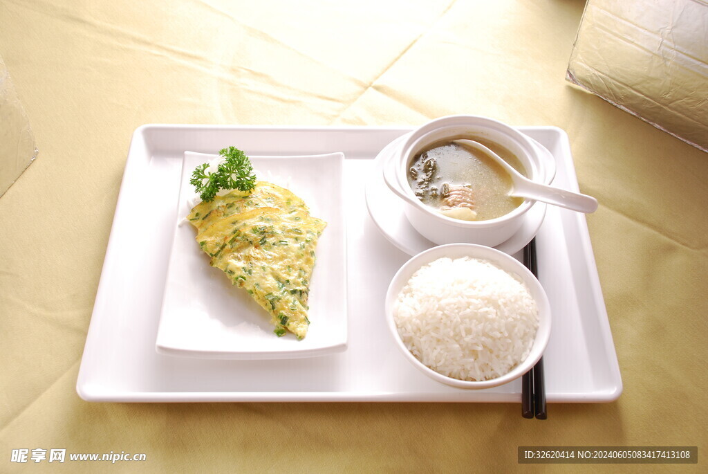 煎蛋饺 米饭套餐