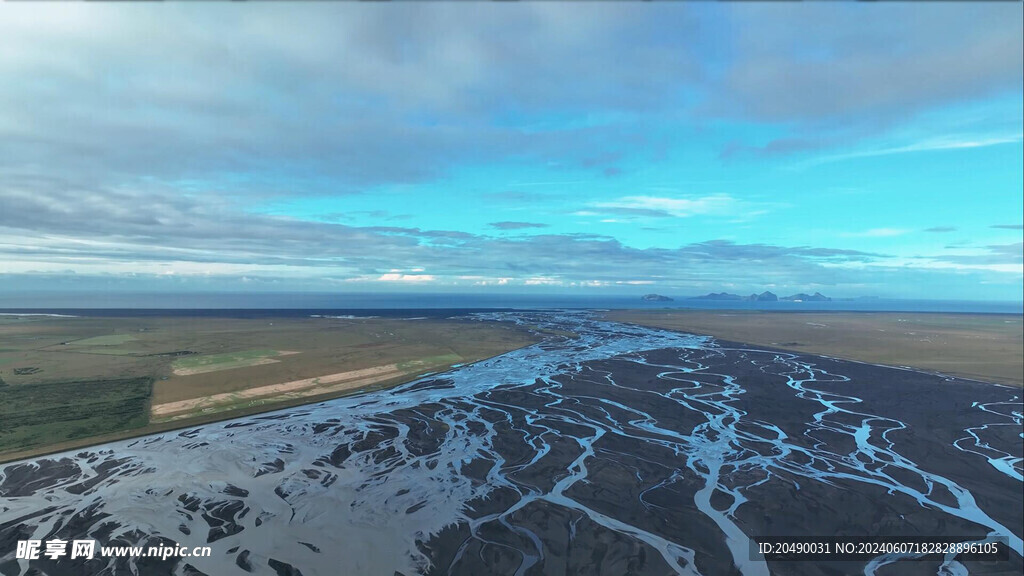 河流