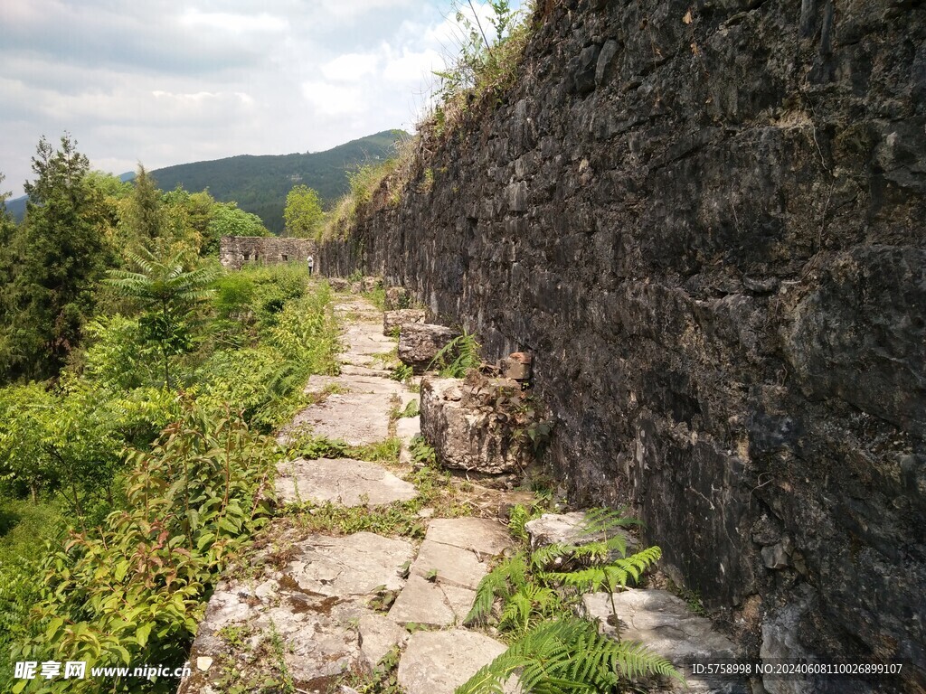 利川大水井古城墙