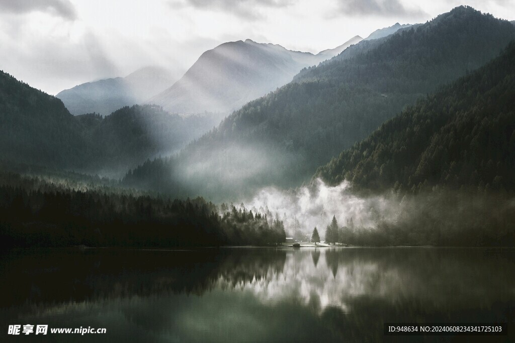 静谧山水